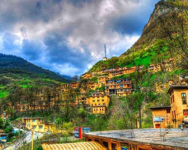 سفر به ماسوله در پاییز؛ روستایی در آغوش رنگ‌ها